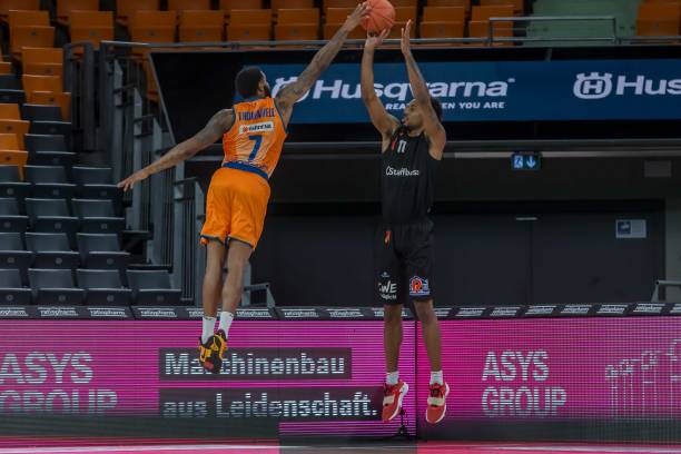 0万英镑 0万英镑