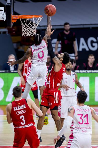 多特的手中 多特的手中