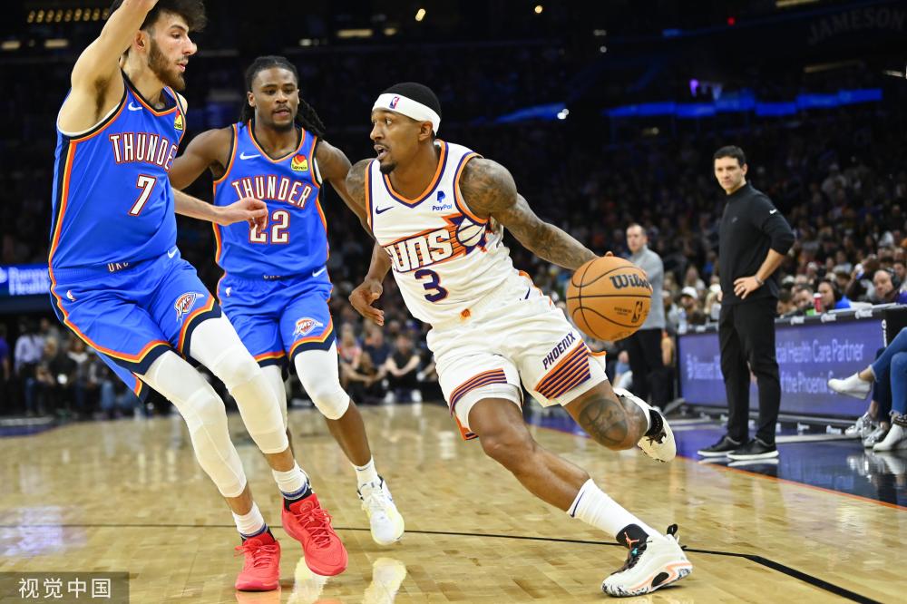 伤病问题突 伤病问题突